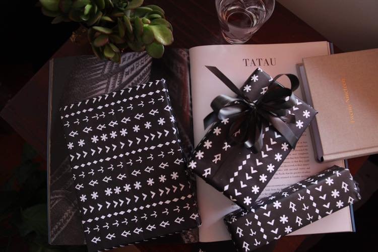 Malu-inspired Graphic Gift Wrap